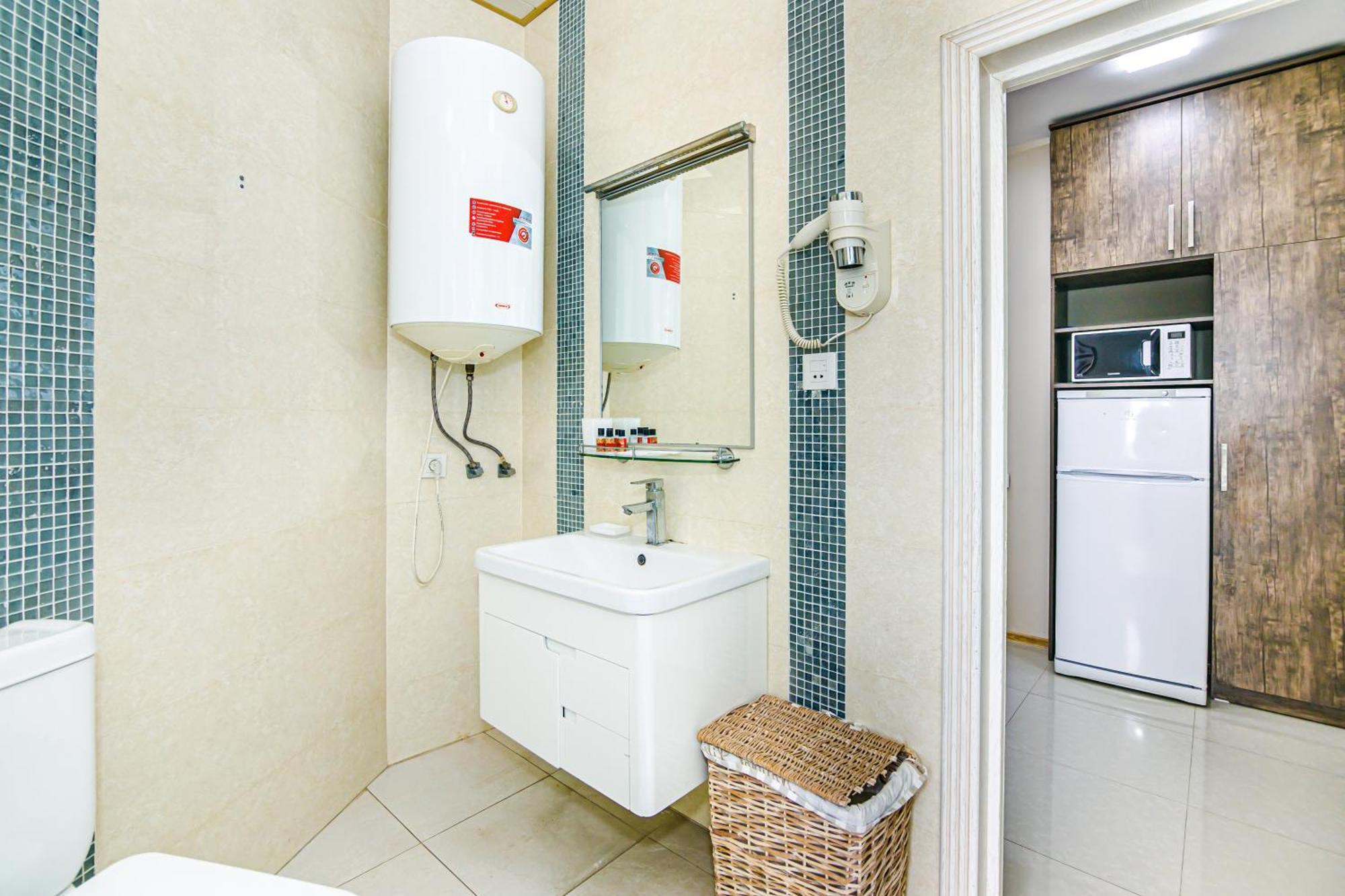 Little Gem In The Old - One Bedroom * Baku