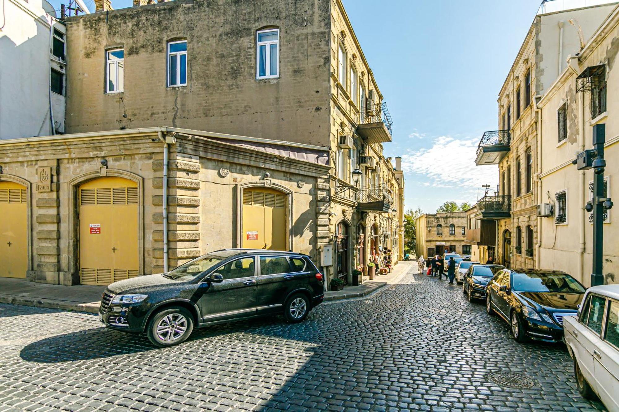 Little Gem In The Old - One Bedroom अपार्टमेंट Baku