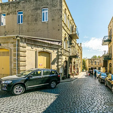 Little Gem In The Old City - One Bedroom Baku Exterior photo