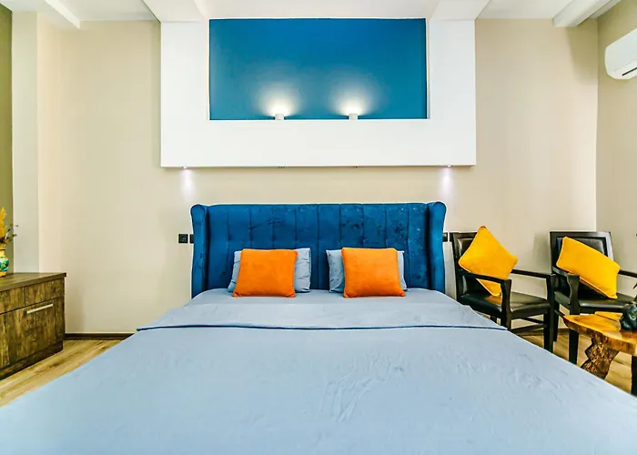 Little Gem In The Old City - One Bedroom